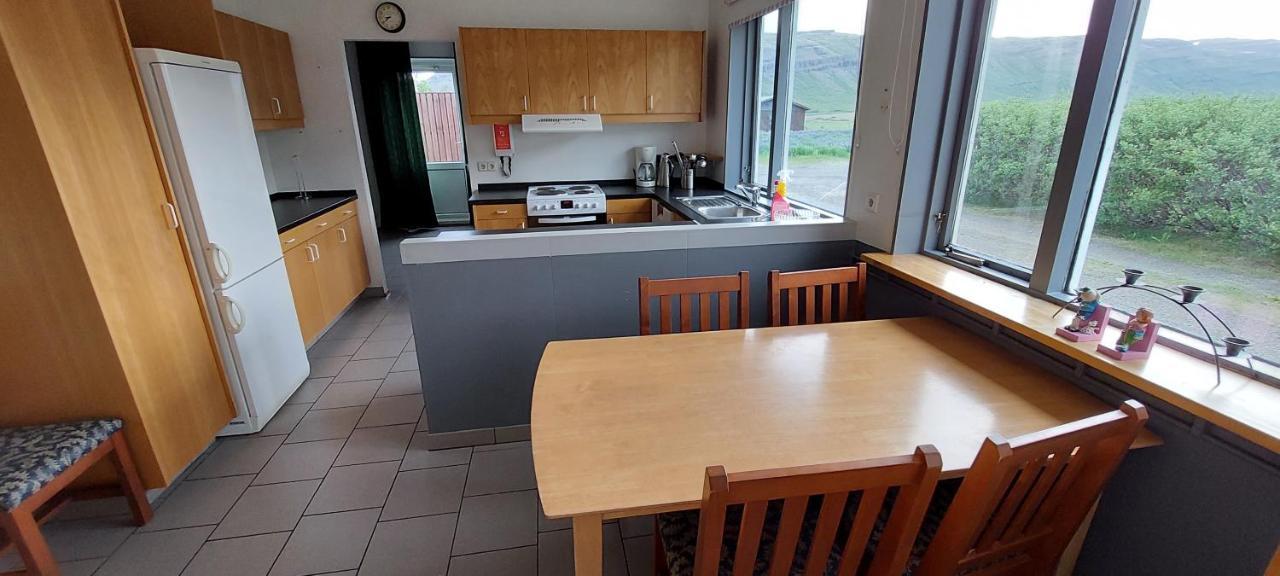 شقة Aegisholt Privete House With Hot Tub Patreksfjordur المظهر الخارجي الصورة